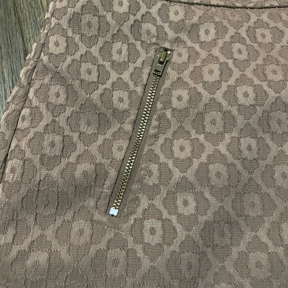 Loft size 10 mauve skirt - Picture 2 of 7